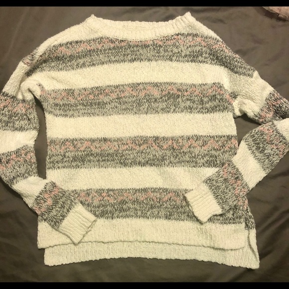 Abercrombie & Fitch Other - ❤️Adorable Abercrombie sweater for girls